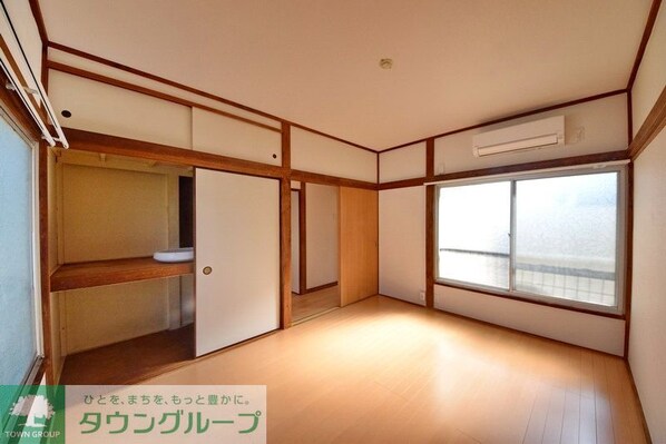 芝山5丁目戸建の物件内観写真